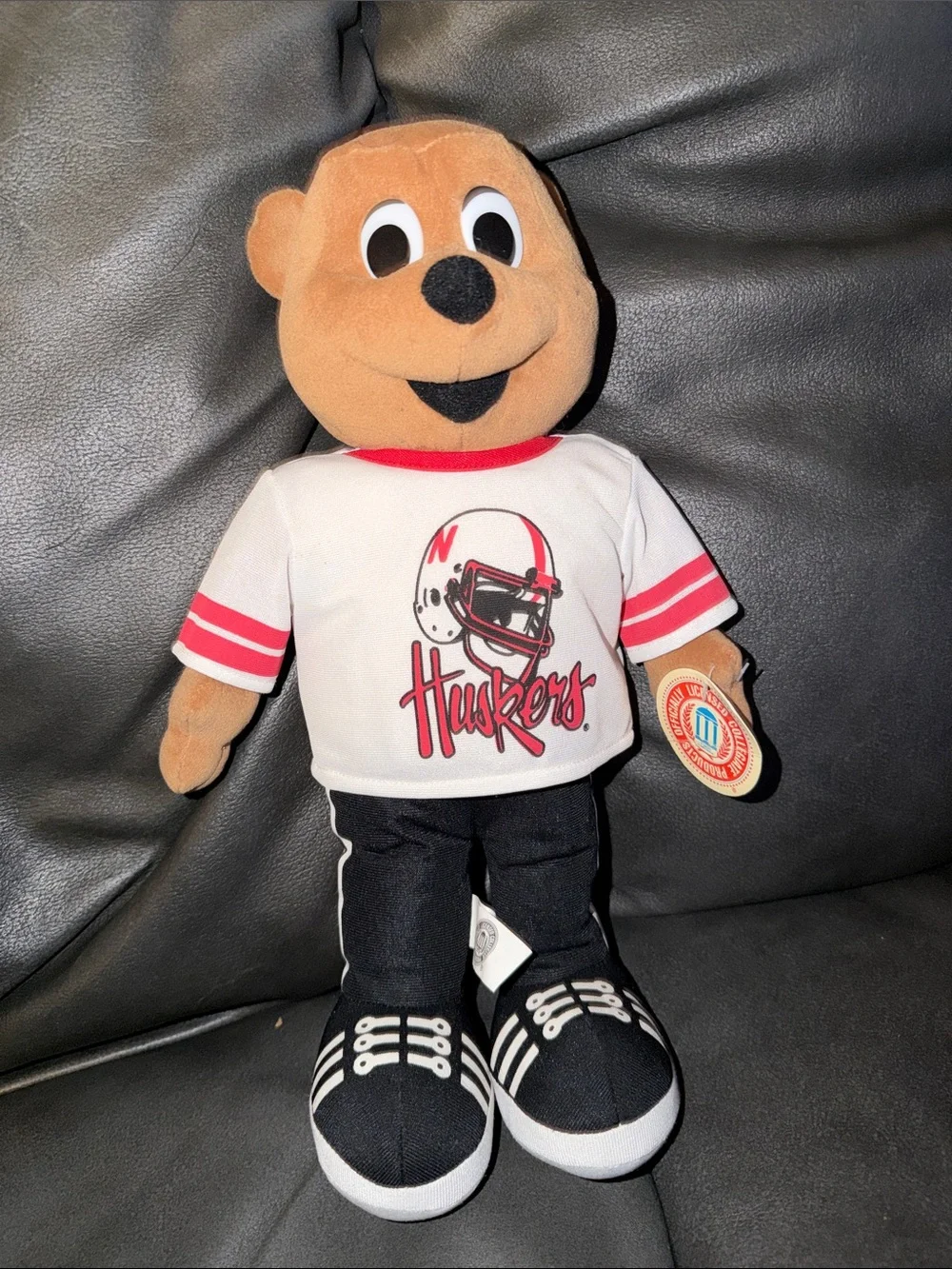 NEBRASKA CORNHUSKERS PLUSH VINTAGE COLLECTIBLE BEAR TOY FOOTBALL COLLEGE